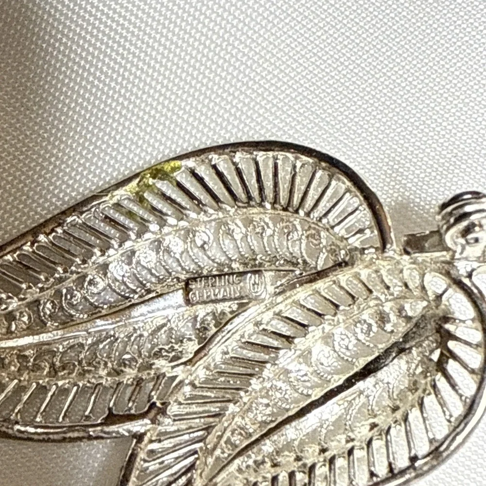 Willi Nonnenmann Sterling Silver dbl leaf design filigree brooch Germany #12514